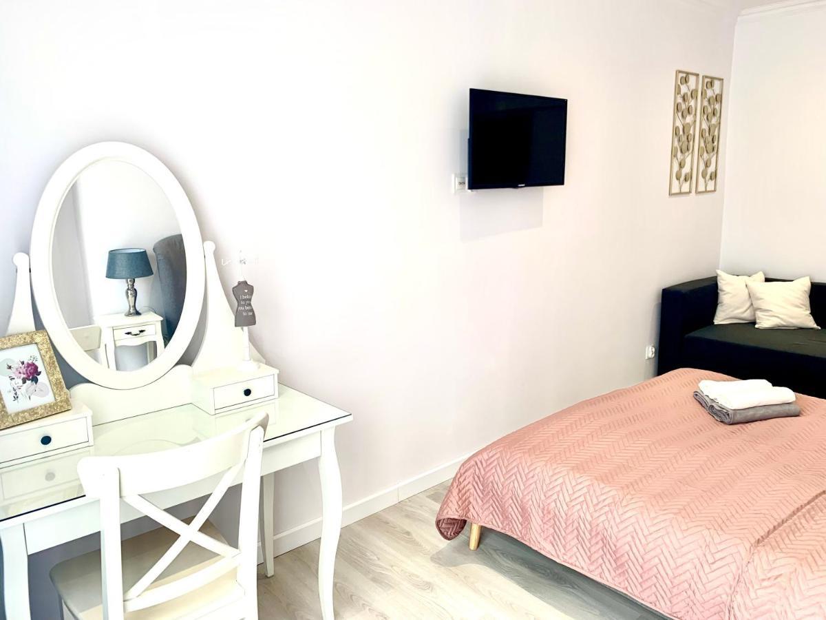 Apartamenty Sienkiewicza De Lux Kielce Ngoại thất bức ảnh